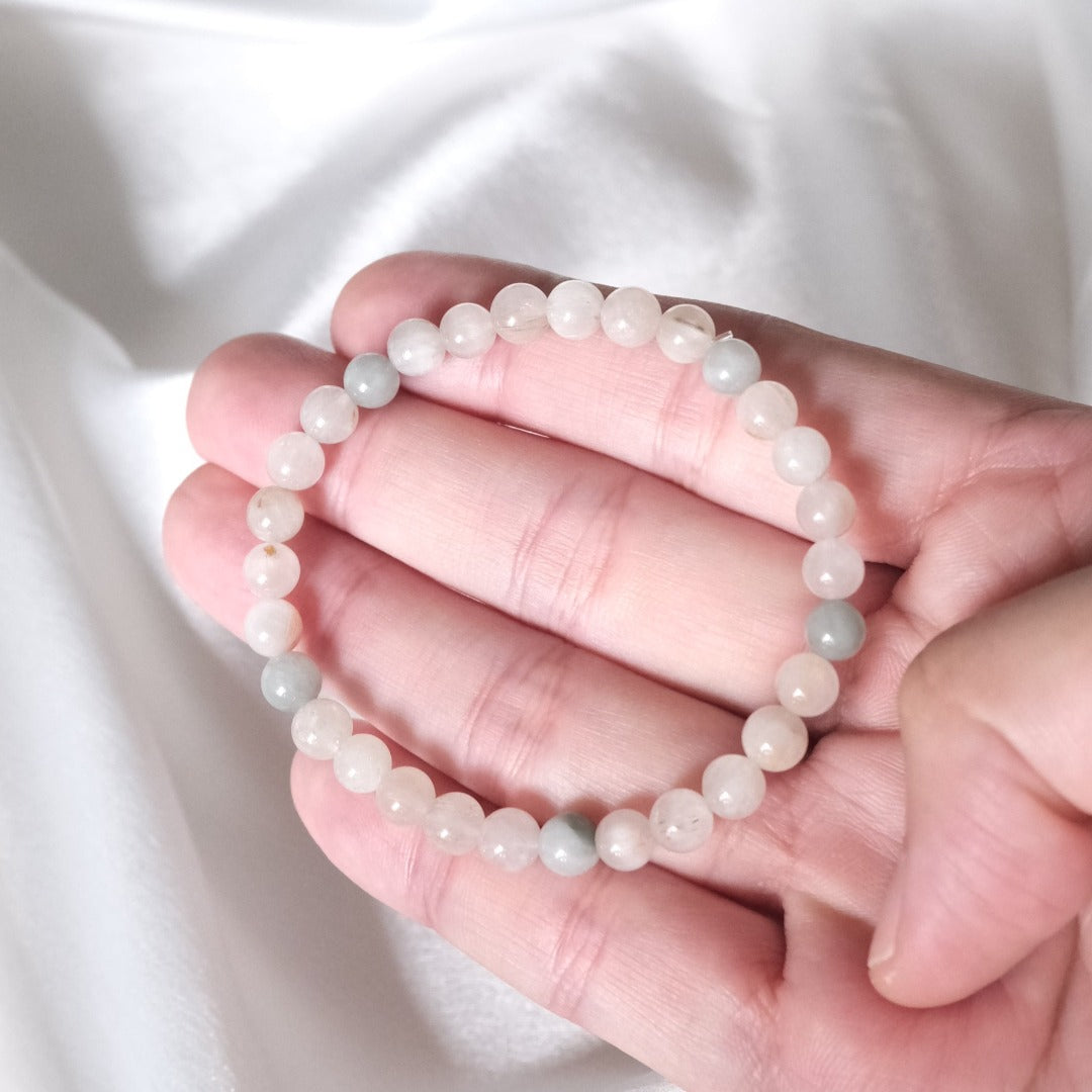 Rutilated Quartz / Rabbit Hair Bracelet