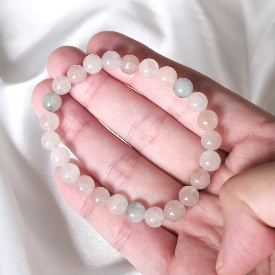 Rutilated Quartz / Rabbit Hair Bracelet